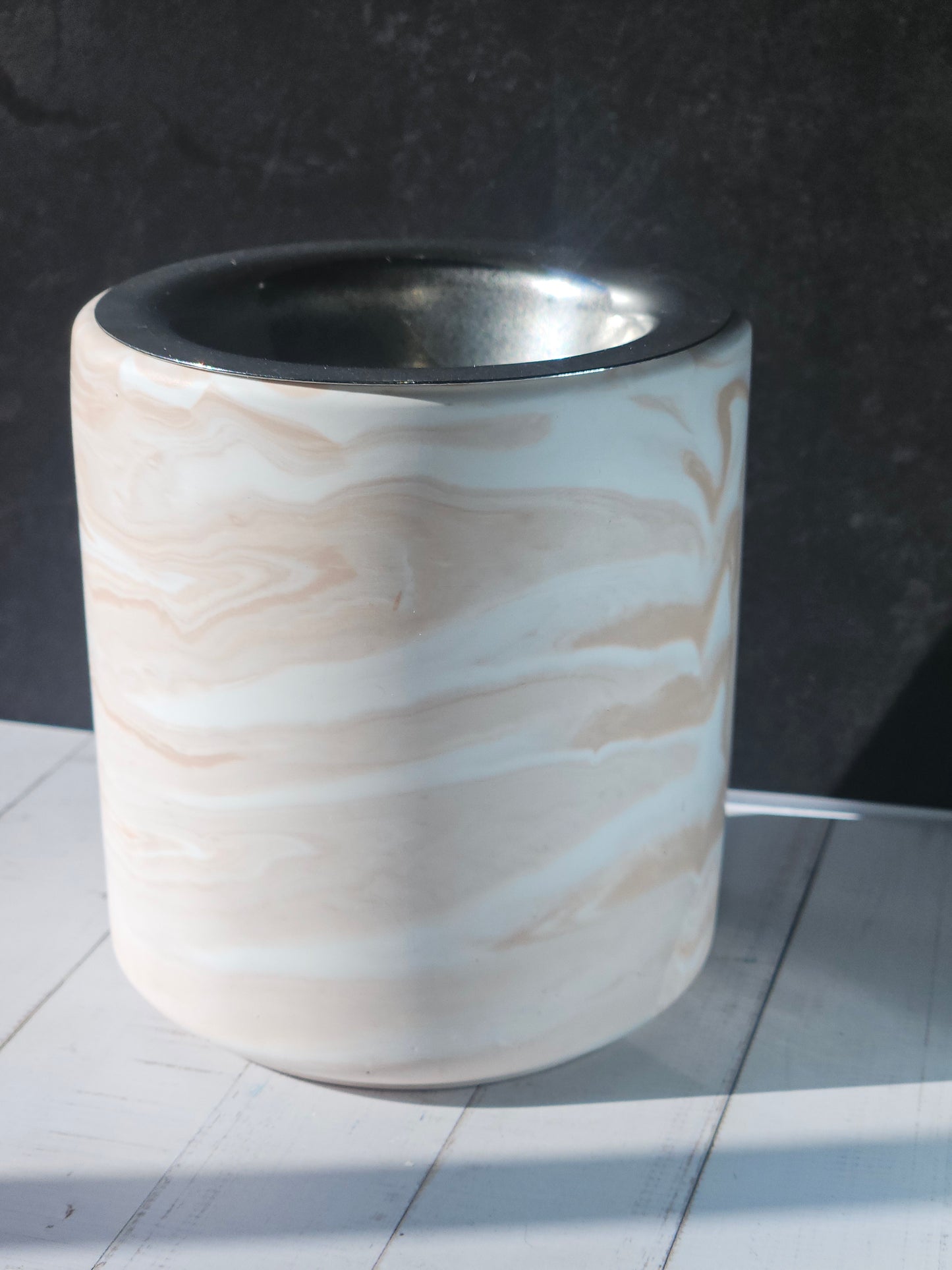 Marble Melts – Cylinder White/Pink