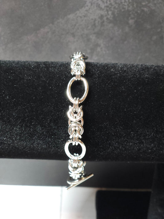 Chain Reaction Link Bracelet- Oval