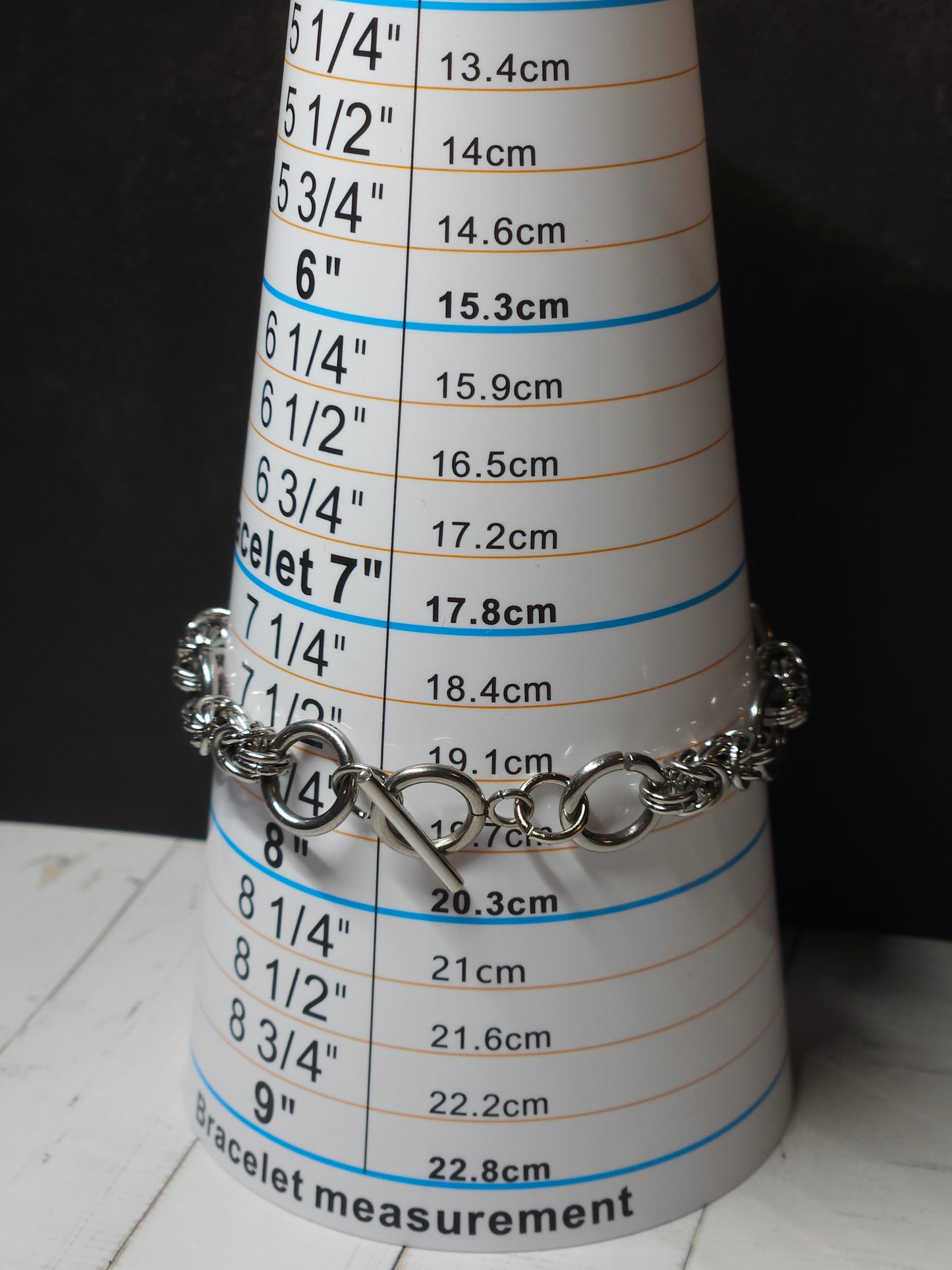 Chain Reaction Link Bracelet